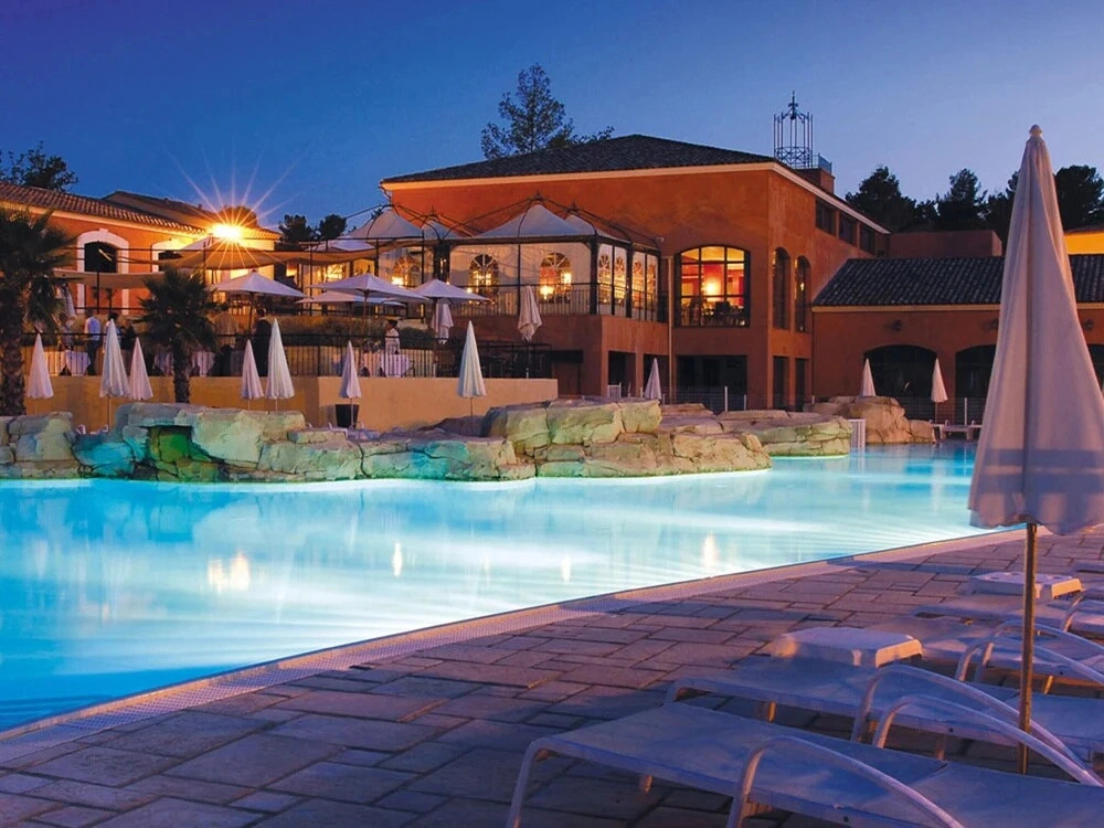 Village Duplex for 8 With Spa, Fayence