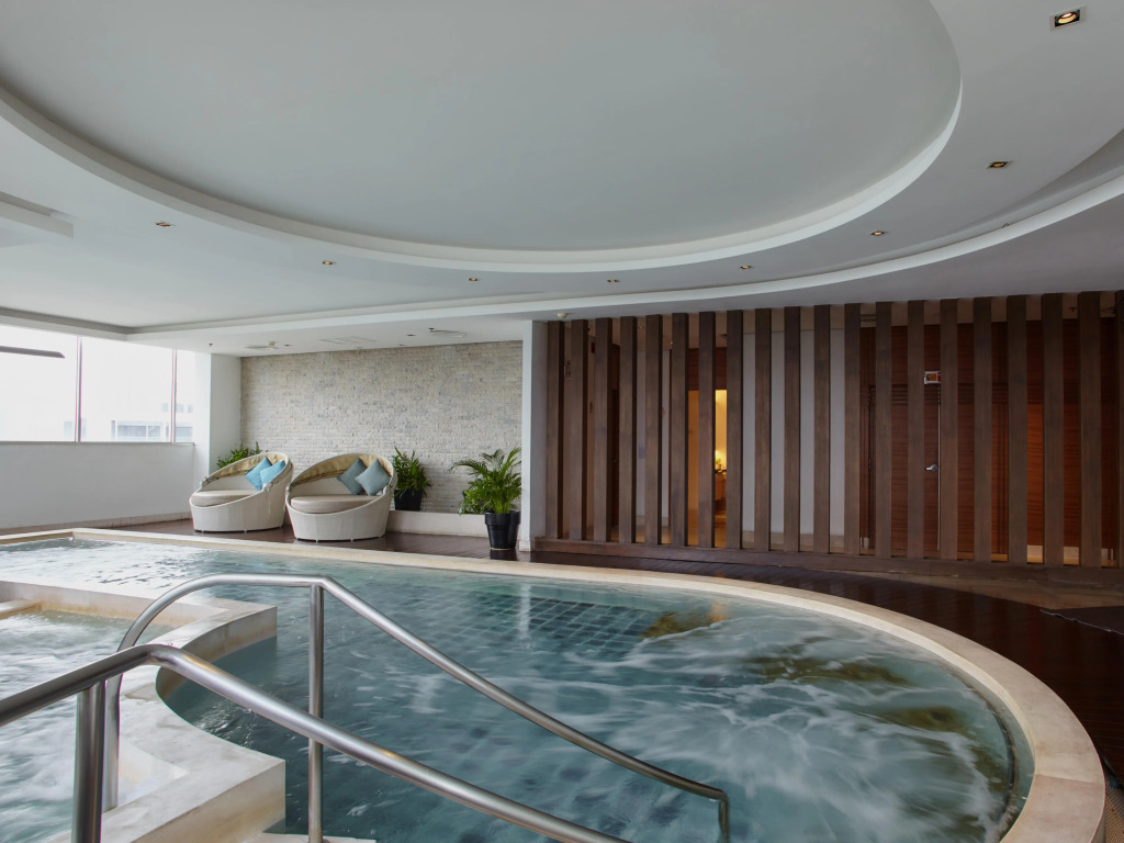 Jasmine Resort Hotel Bangkok BTS Phrakhanong