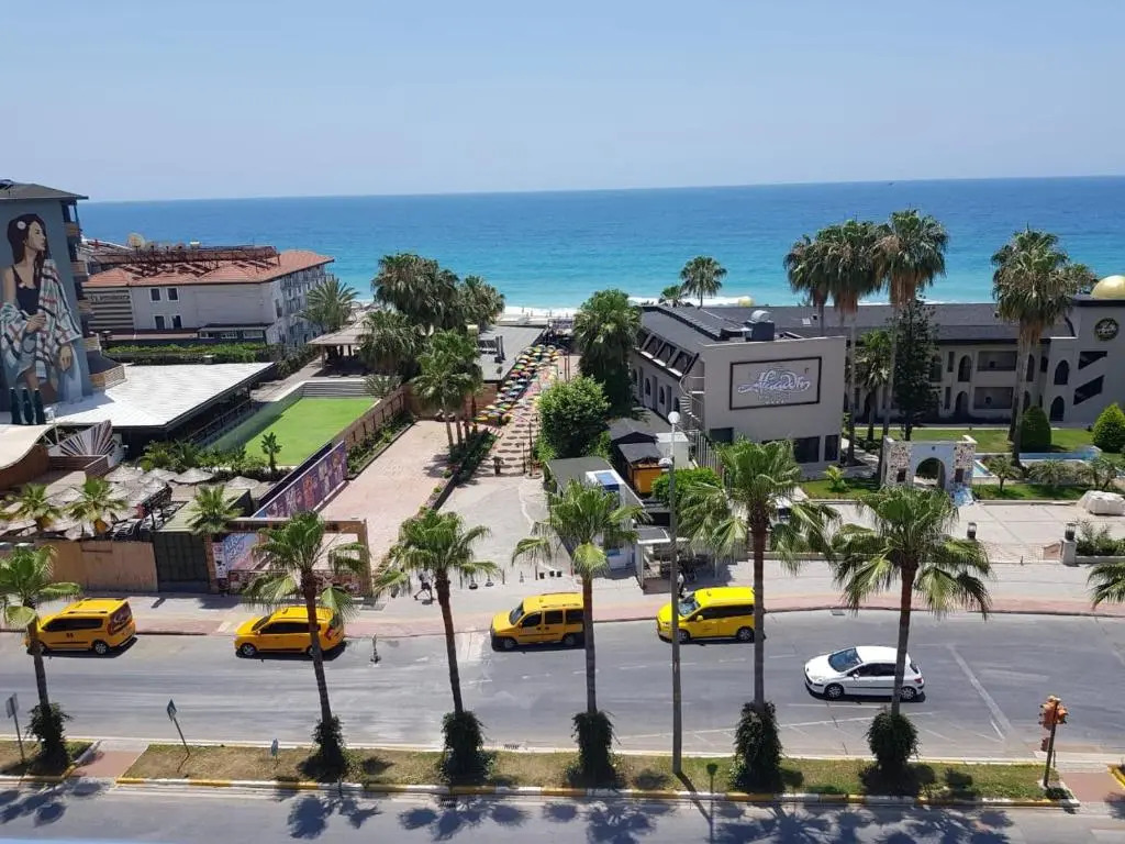 Kleopatra beach dublex flat