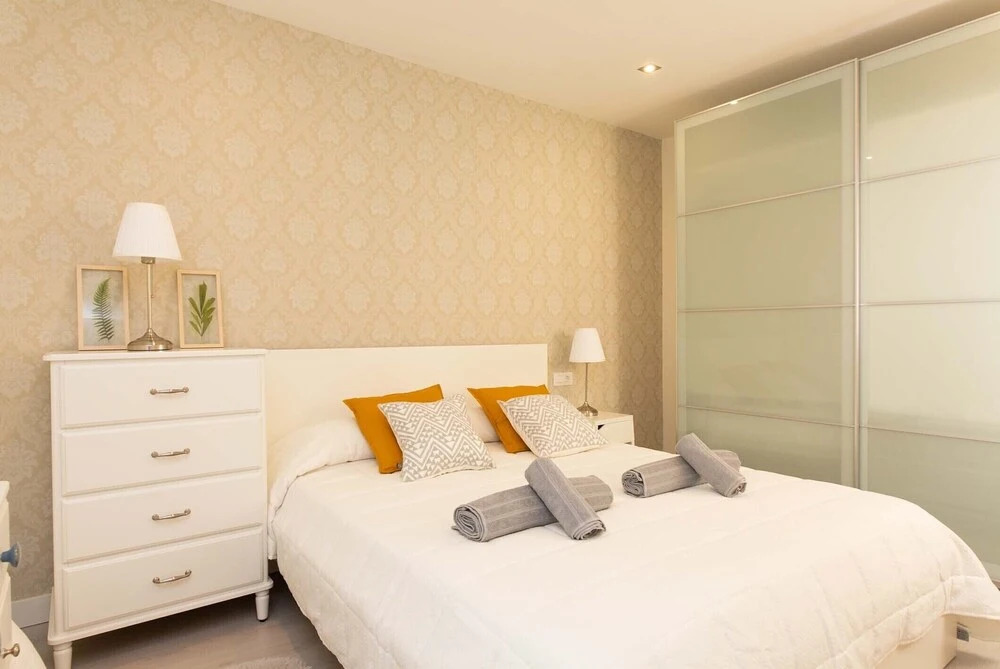 City Center Chic Apartment, Balcony
