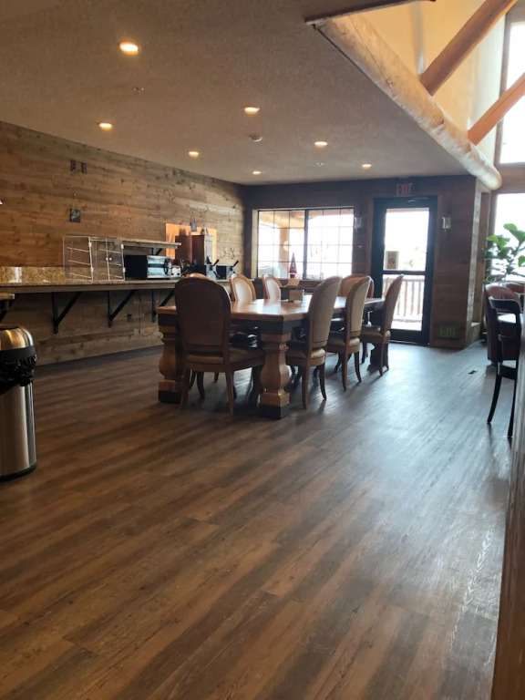 Steamboat Mountain Lodge