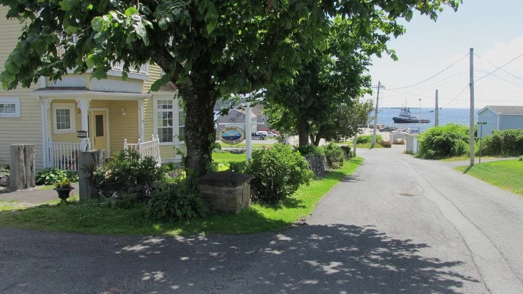 Louisbourg Harbour Inn