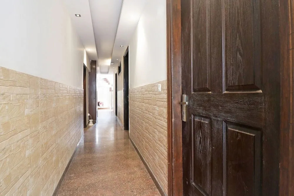 OYO 49069 A Suites