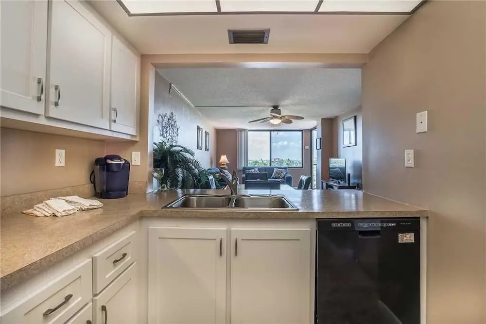Palma Del Mar D601 - One Bedroom Condo