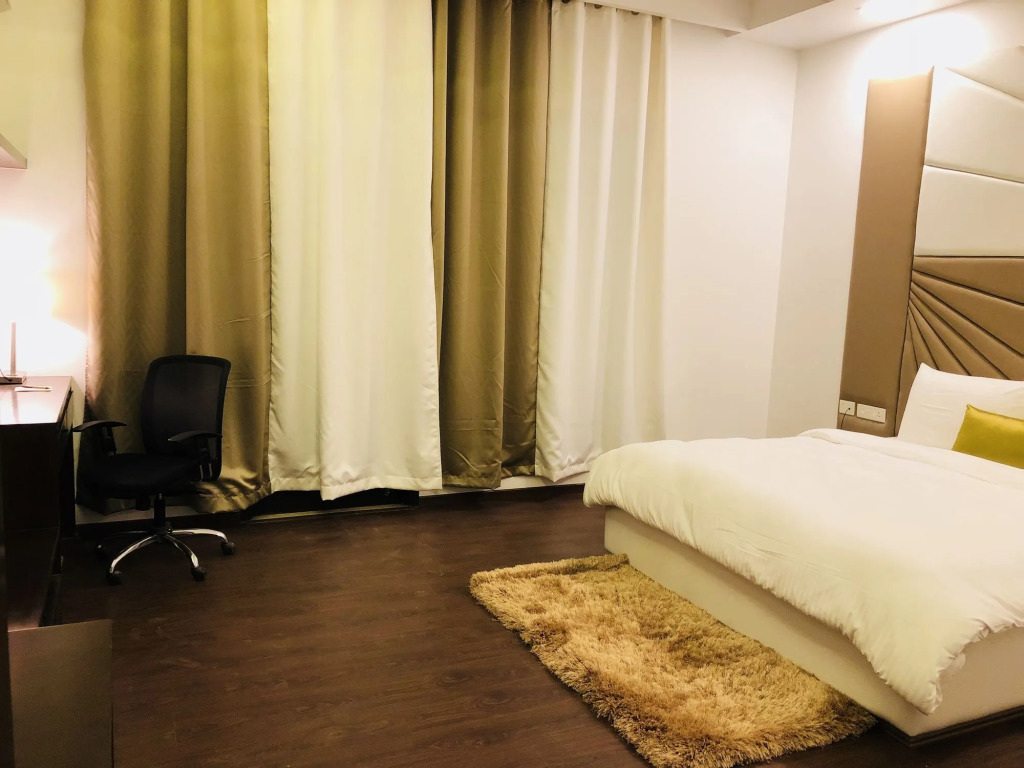 Vivid Boutique Hotel, Medanta, Gurugram
