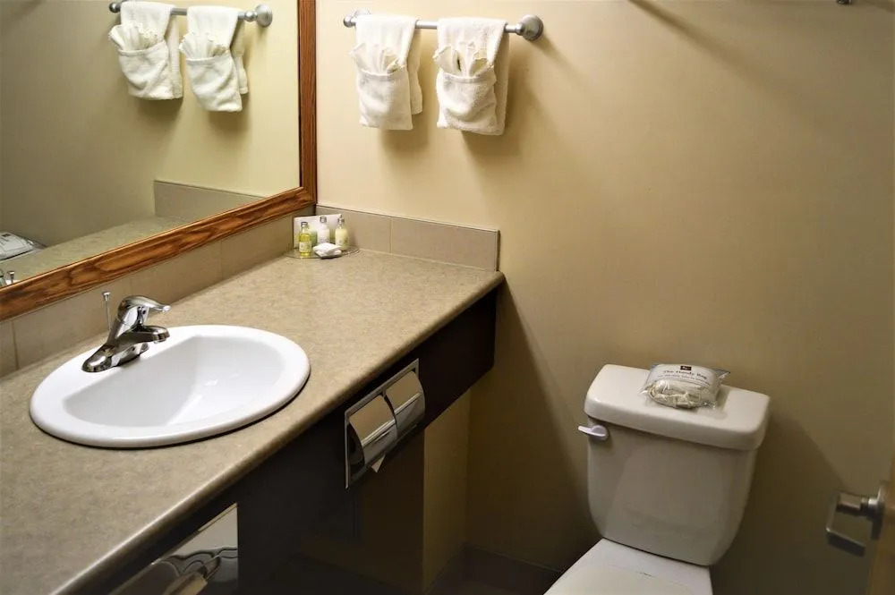 Sigma Inn & Suites Hudsons Hope