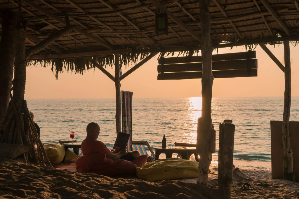 Isara Lanta Beach Resort