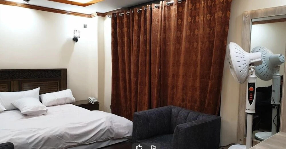 Hotel Second Home