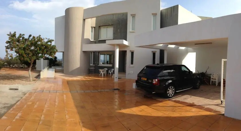 Villa Atopetra