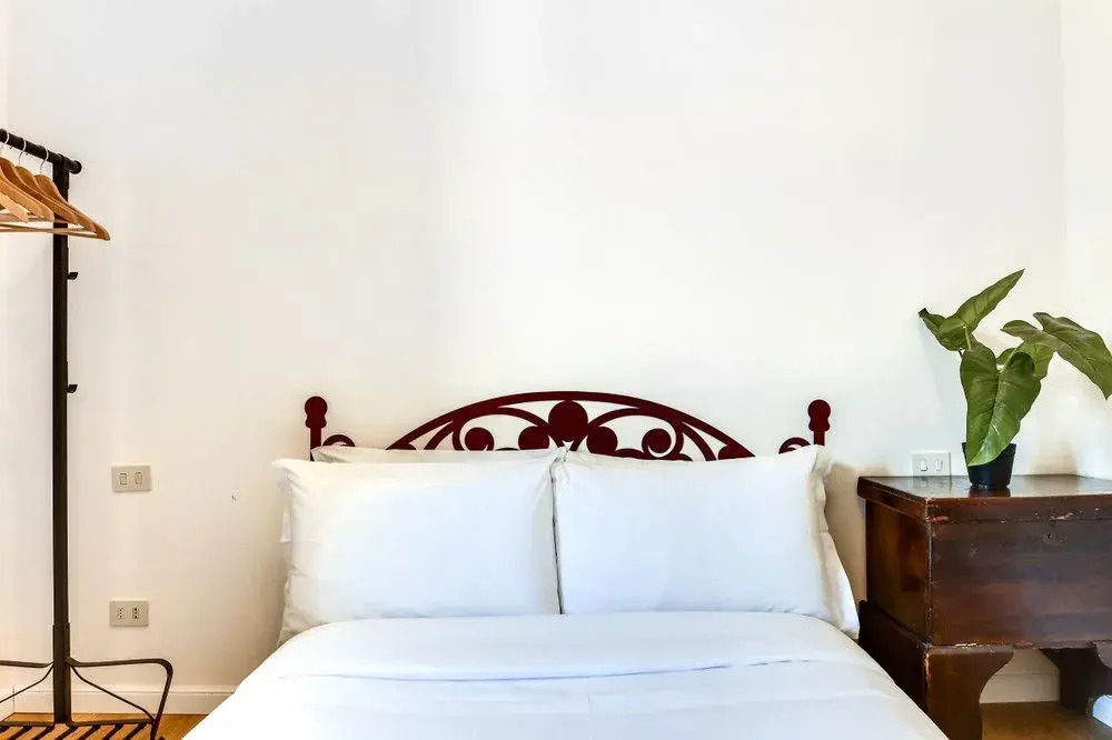 Nice and Bright 2 bed Flat Near Termini