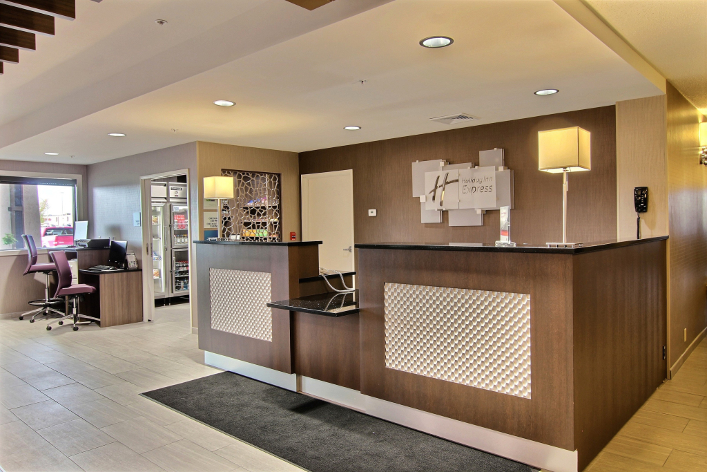 Holiday Inn Express Fargo - West Acres by IHG