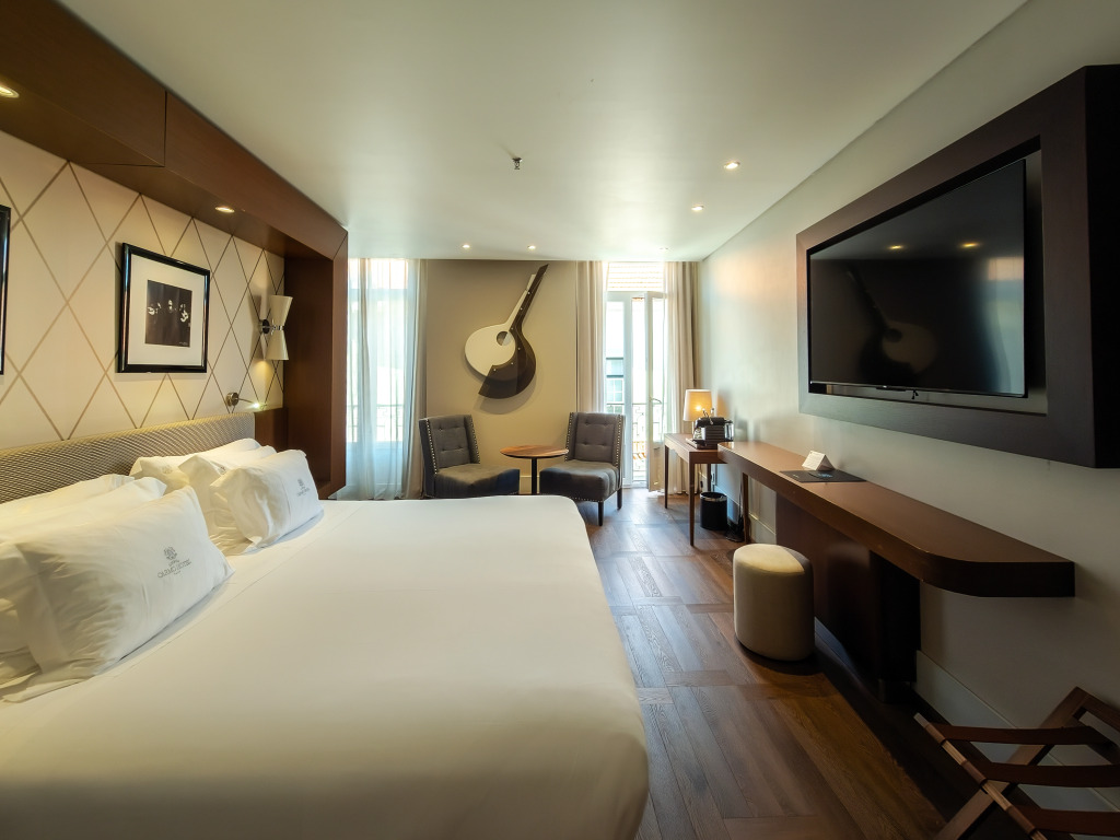 Lisboa Carmo Hotel