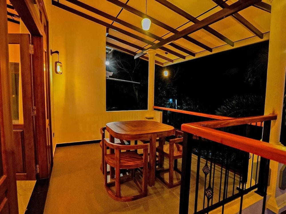 Ceylon Vista