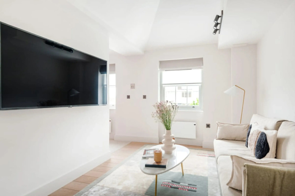 Notting Hill Gate Residence VI