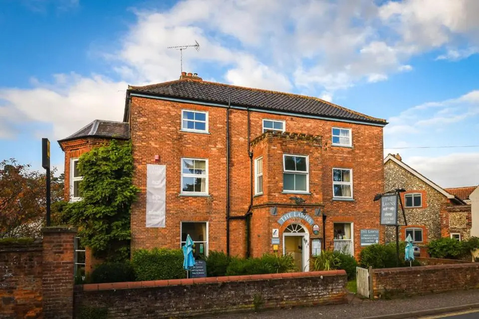 The Lawns Hotel