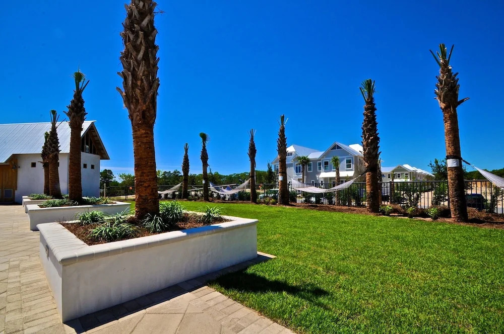 Gypsea Pearl of Prominence 3 Bedroom Condo By Coastal Dreamin