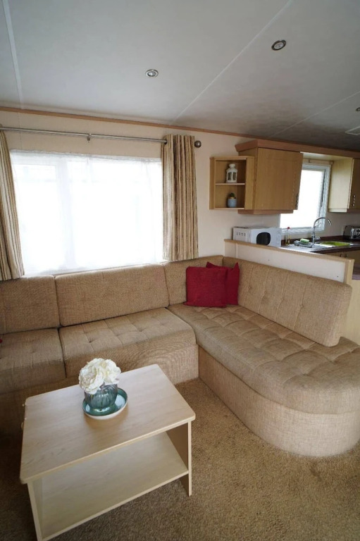 3 Bedroom Caravan Pets Free Linen Included