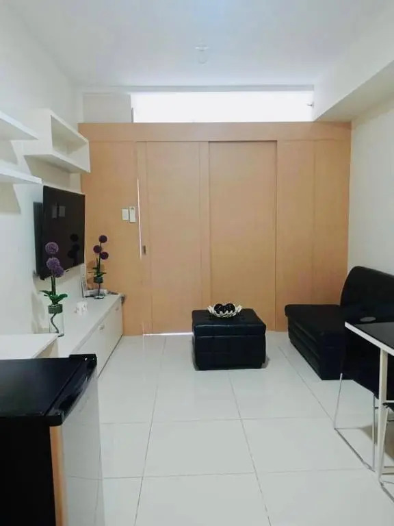 IRPM WIND#Aspen25 1Br Suite Tower 1 18th fl Taal Lake View