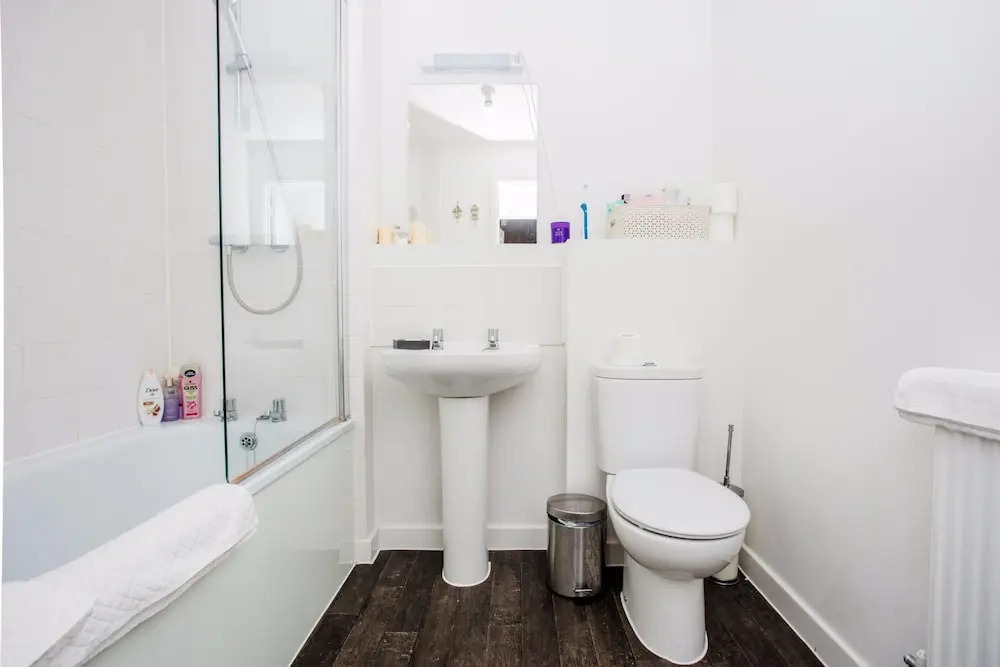 2 Bedroom Flat in West London