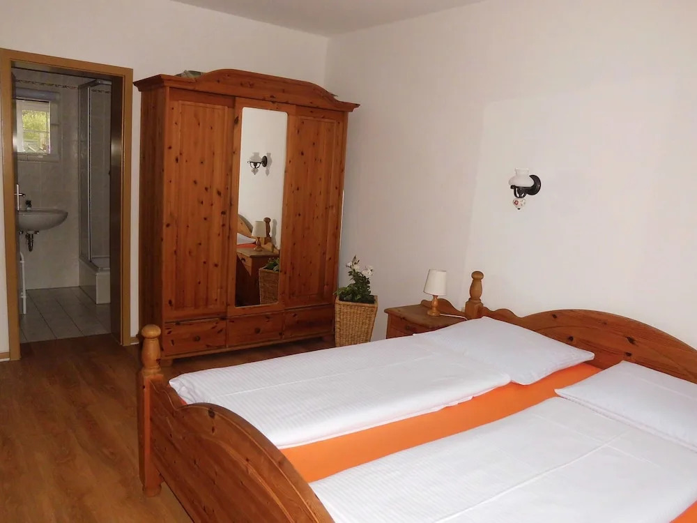 Graceful Apartment With Terrace, Garden Furniture, Parking