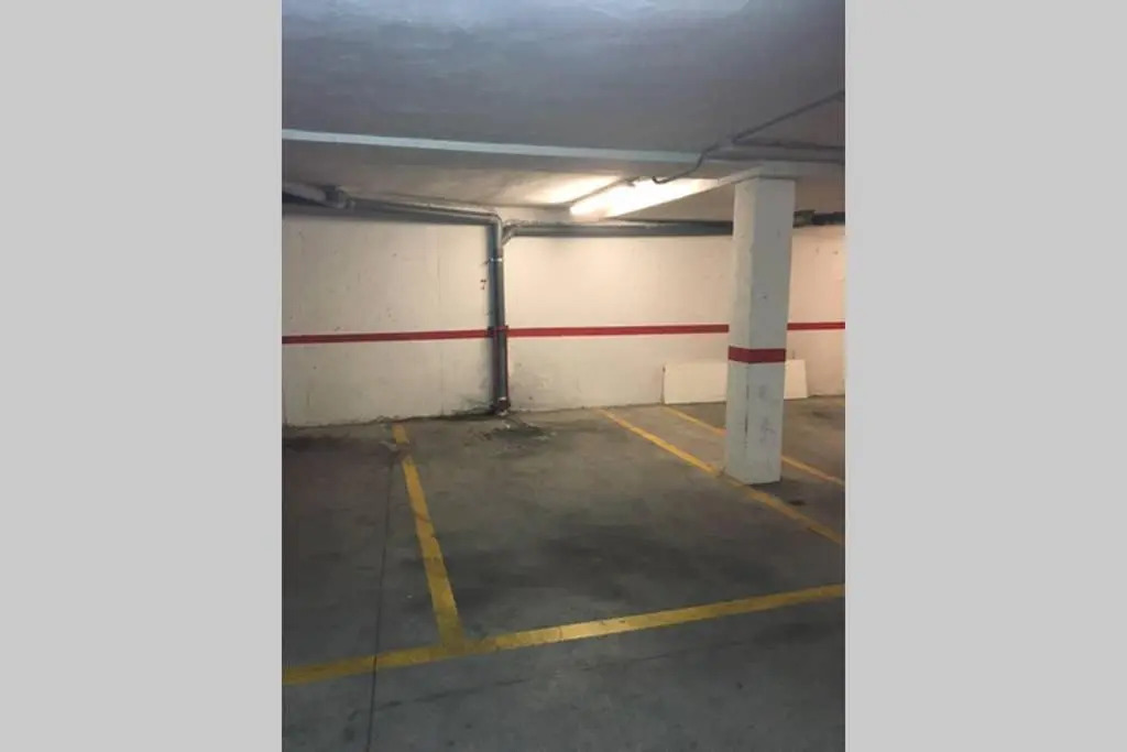 VIP ROOMS Toledo - PARKING GRATIS - 2 HABITACIONES