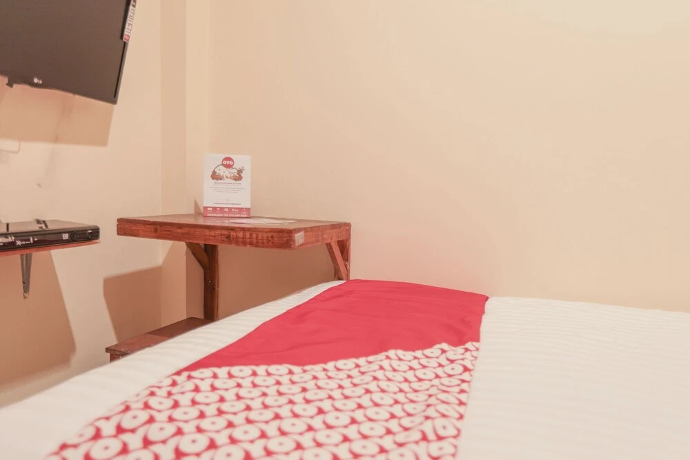 OYO 151 Cherish Residence