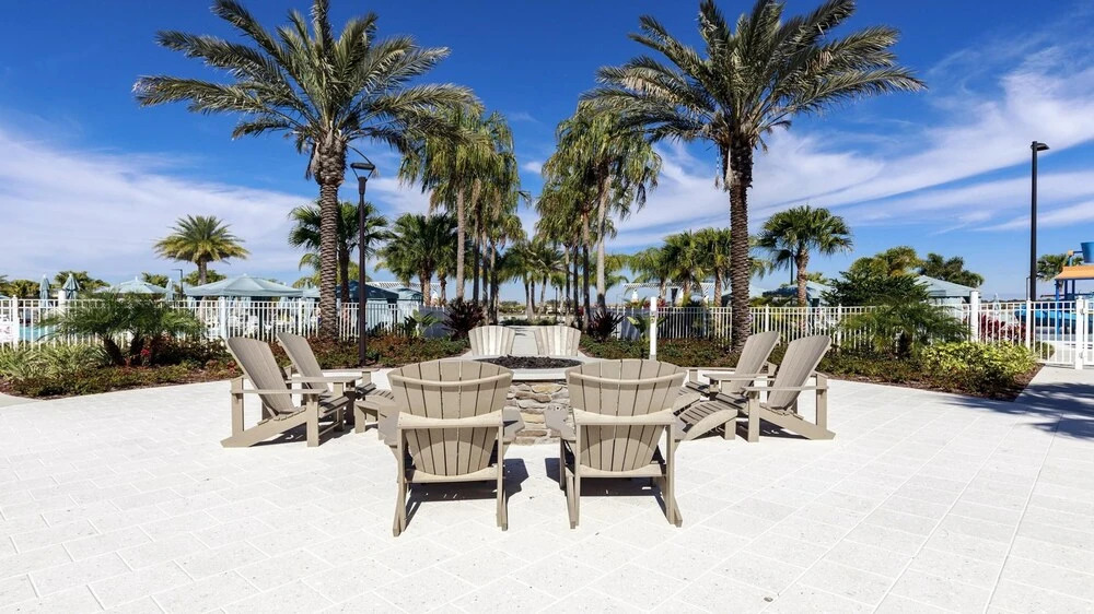 Ultimate 9BR Lakeview Pool SPA Theater Near Disney, Kissimmee