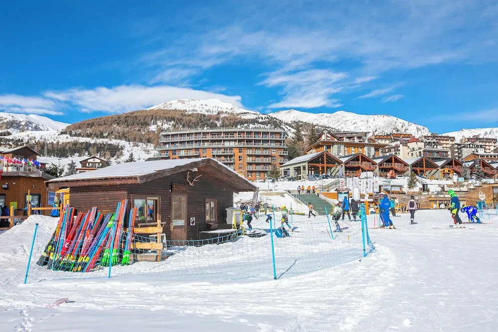 Teleo 108 Ski In - Ski Out 50m