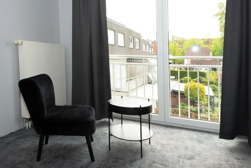 Hotel Deluxe