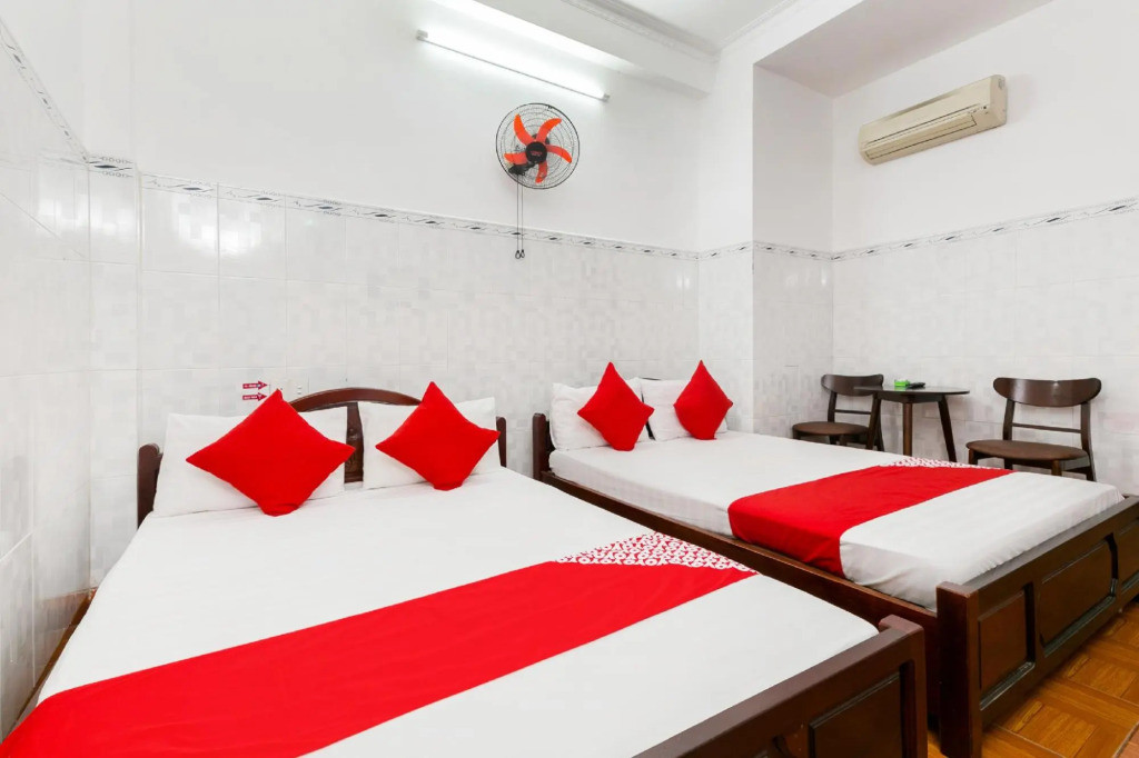 OYO 521 Hoang Anh Hotel