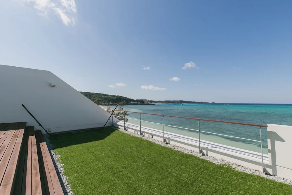 Beach House Purau