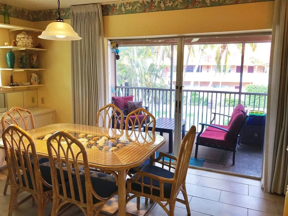 D8 2bed/2bath