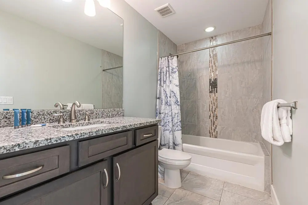 Blue Dream - 100 Sandalwood Drive