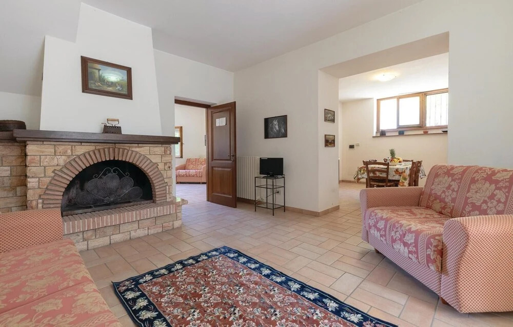Awesome Apartment in Giano Dell'umbria PG With 2 Bedrooms, Wifi and Outdoor Swimming Pool