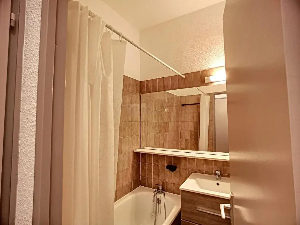 Appartement Les Menuires, 2 pièces, 4 personnes - FR-1-178-135