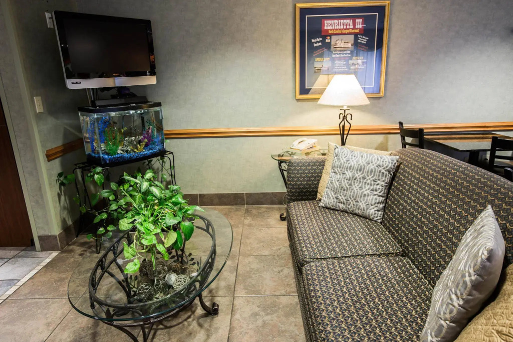 Spark By Hilton Wilmington