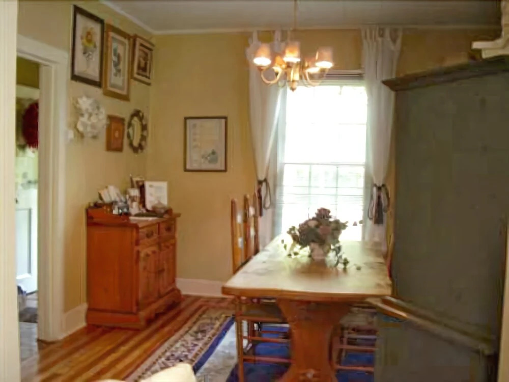 Niagara On The Lake Historic Rental Cottage
