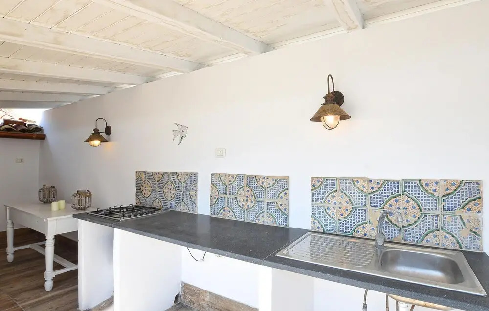 Awesome Home in Siracusa With 2 Bedrooms and Wifi