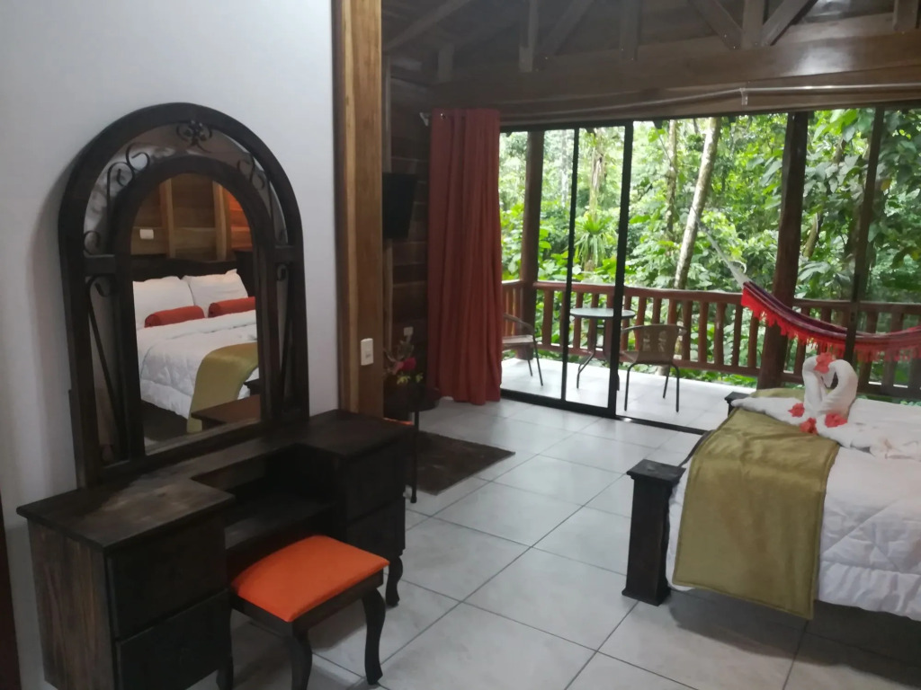 Hotel Rancho Cerro Azul