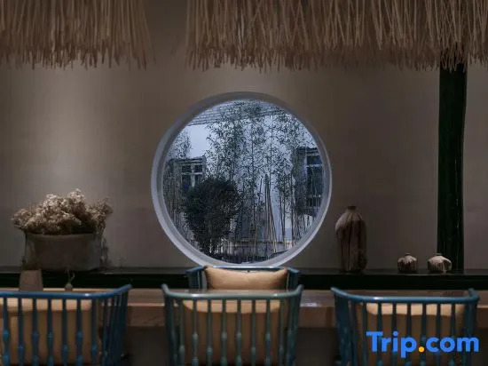 LIMAN | Serenite Huizhou‑style Designer Resort Courtyard (Lijiang Old Town South Gate – Mufu Branch)