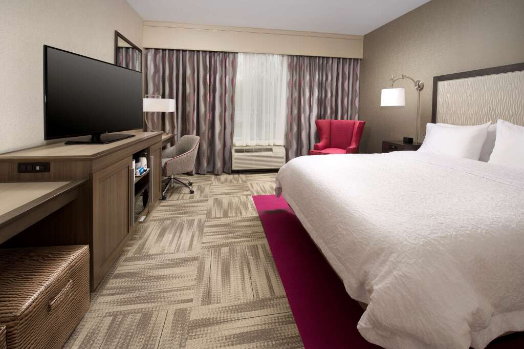 Hampton Inn Louisville East Hurstbourne