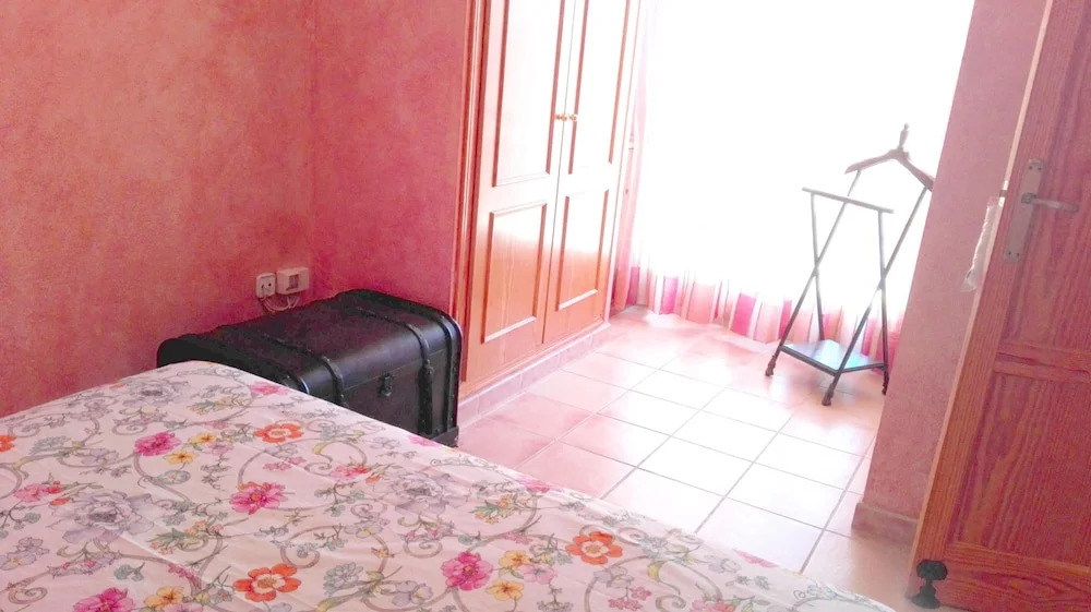 House With 3 Bedrooms in Oliva, With Furnished Terrace and Wifi - 350