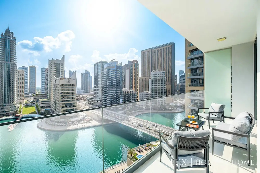 LUX  LIV Contemporary Marina View Suite