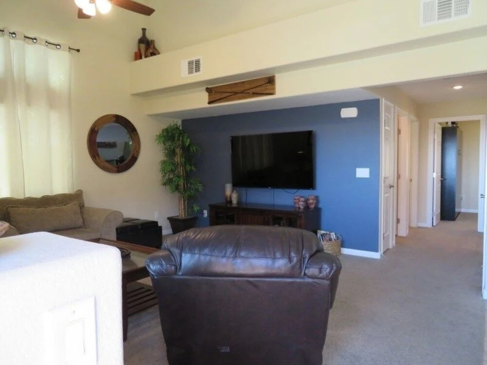 David And Melanie Bloxham 3 Bedroom Condo