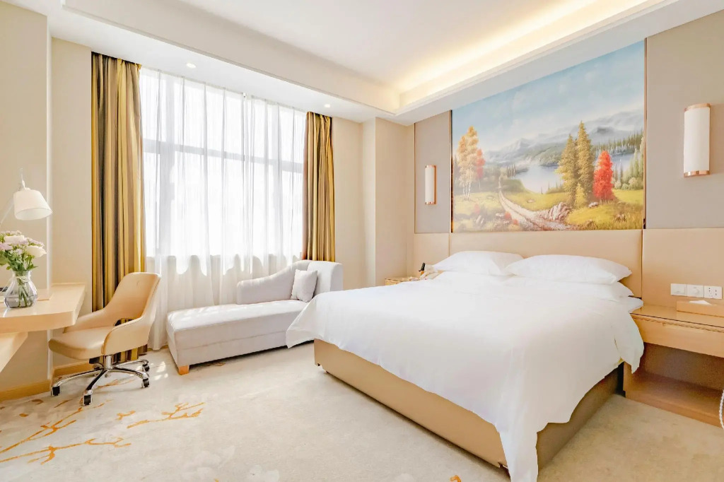 Vienna International Hotel (Wuhan Wangjiawan Tieqiao Square)