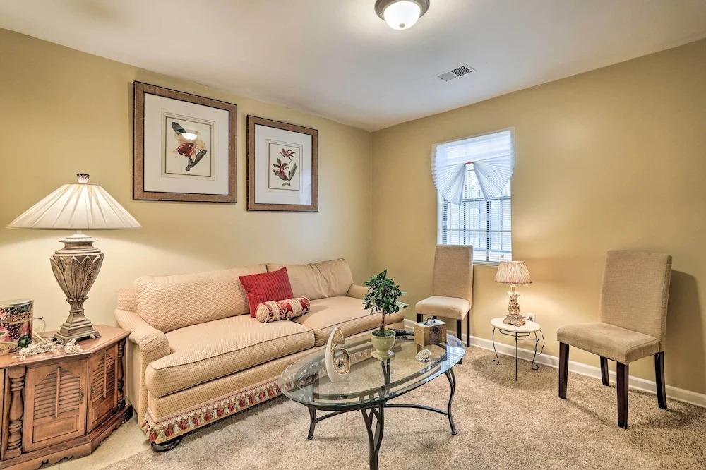 Family Home Near Panola Mountain State Park