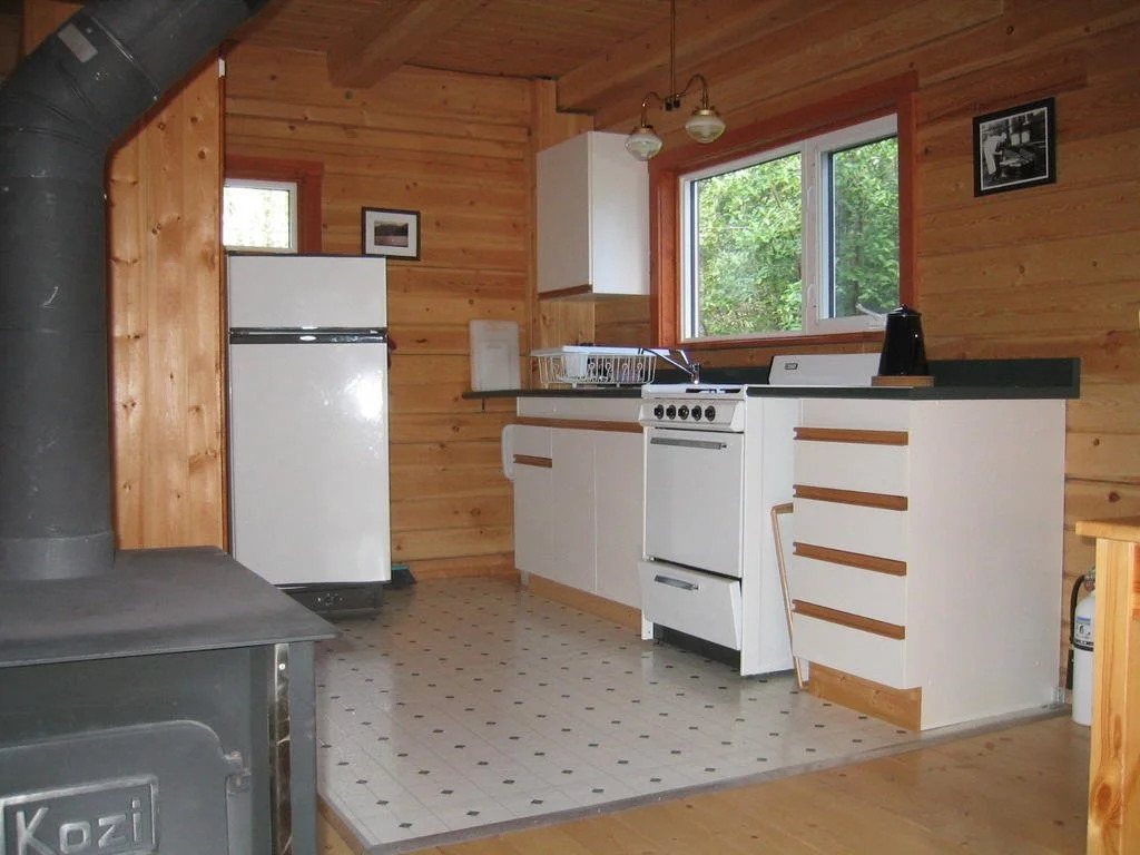 Little Atlin Lodge