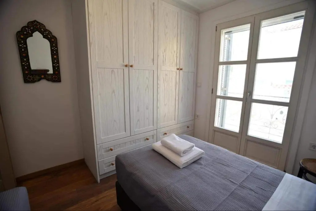 Zoe apartment