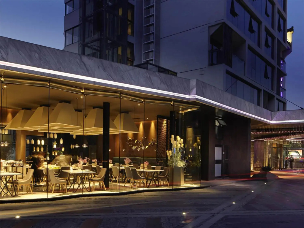 Mercure Yangzhou Dongguan Street