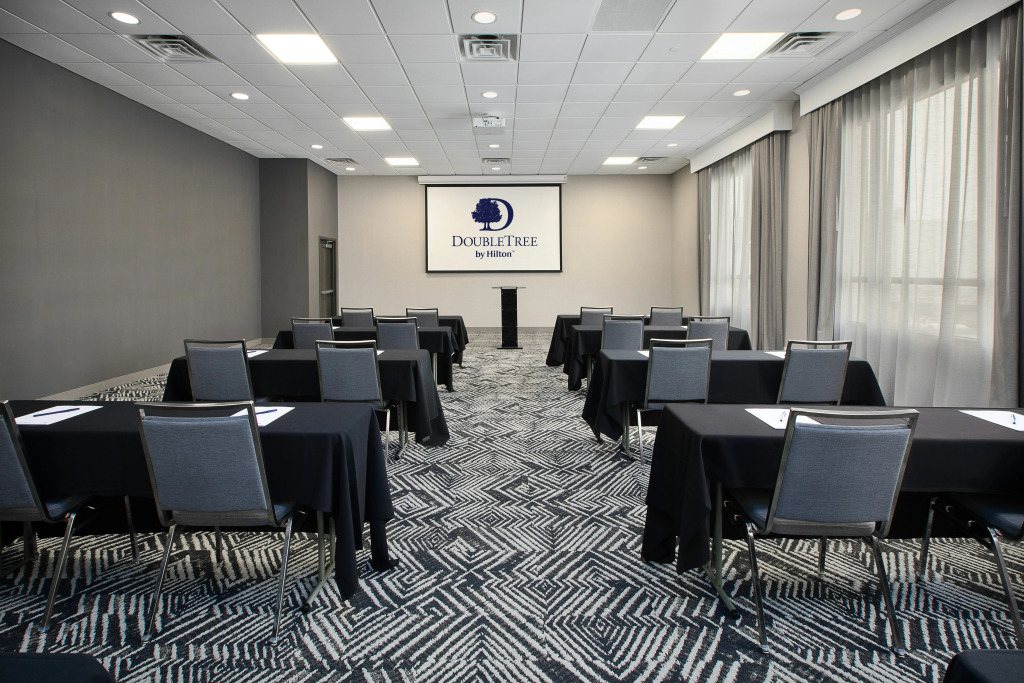 DoubleTree by Hilton Hotel Detroit Novi